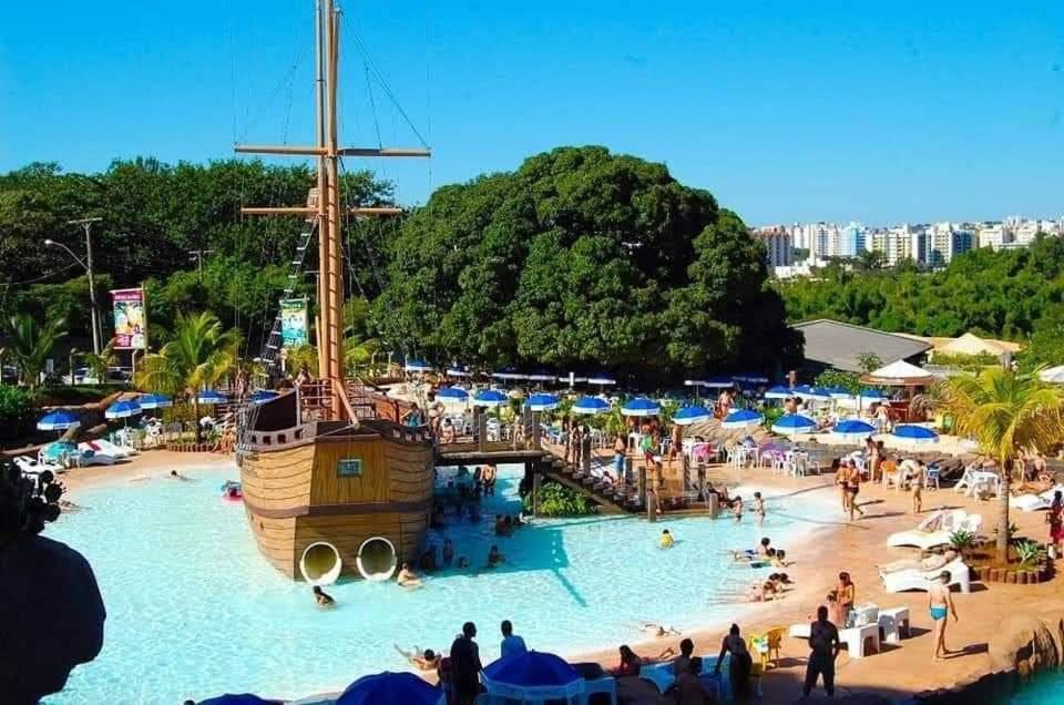 Internacional Diroma Com Roupa De Cama ----destinos Combinados Turismo * Caldas Novas